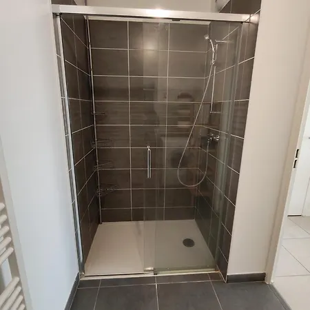 Cozy Apartman Roussillon (Isere)